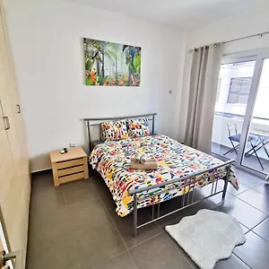 https://beachy-keen-city-apartment.protaras-cy-hotels.com
