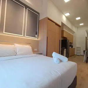 Cl 27a Insta Klcc View & Infinity Pool View Kuala Lumpur