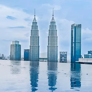 Eaton Klcc Premium Апартаменты