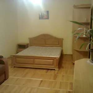 https://apartment-with-balcony.hotelslviv.net